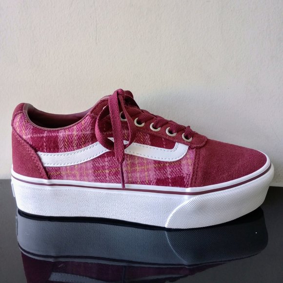 Vans Shoes - Vans Women's Suede / Canvas Platform Lace Up Sneaker